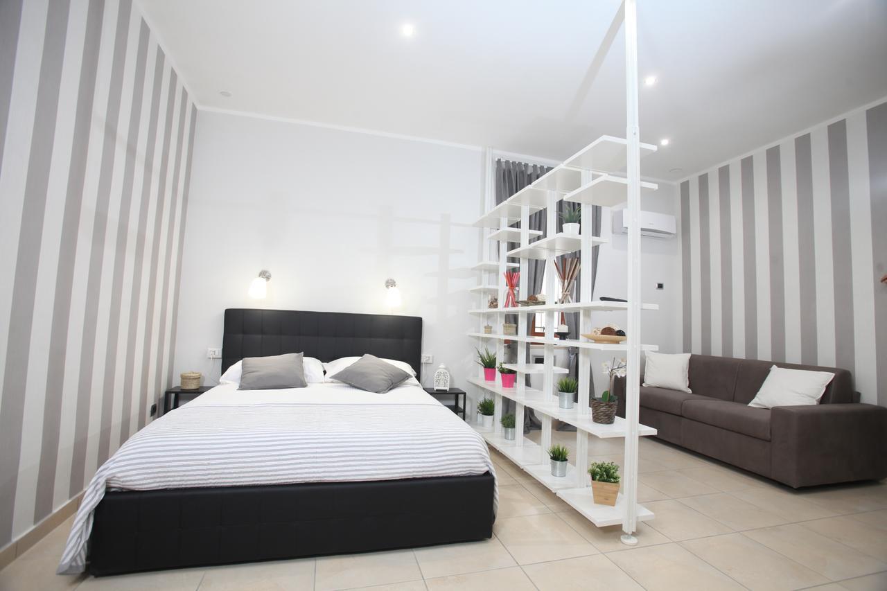 Convitalia Bed & Breakfast Napoli Dış mekan fotoğraf