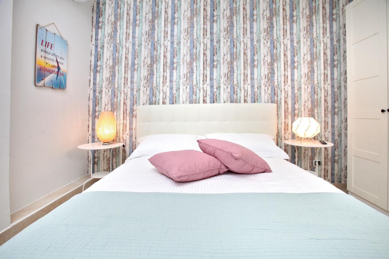 Convitalia Bed & Breakfast Napoli Dış mekan fotoğraf